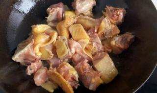 三伏天砂锅炖鸡汤不放冰箱坏的了吗 砂锅炖鸡的做法
